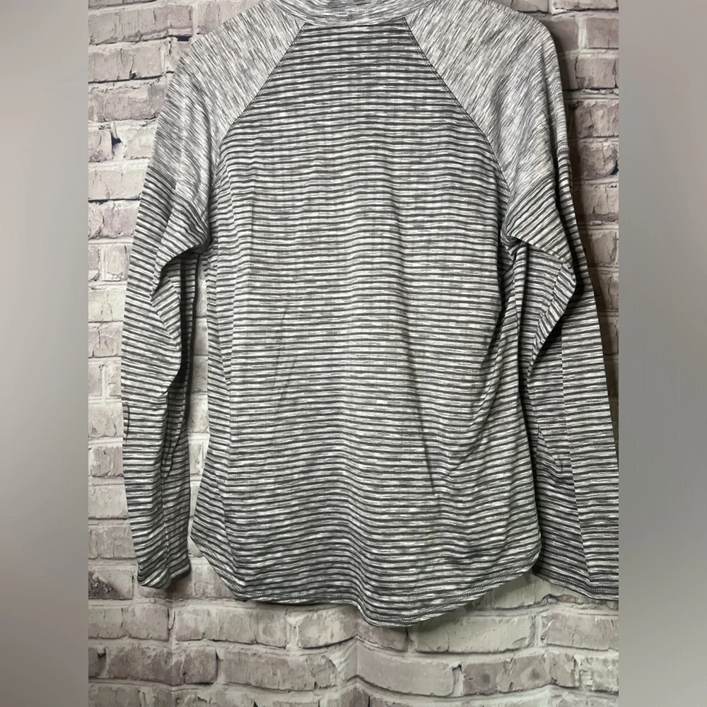 *2/$10* Avia quarter zip pullover - XXL - Picture 2 of 5